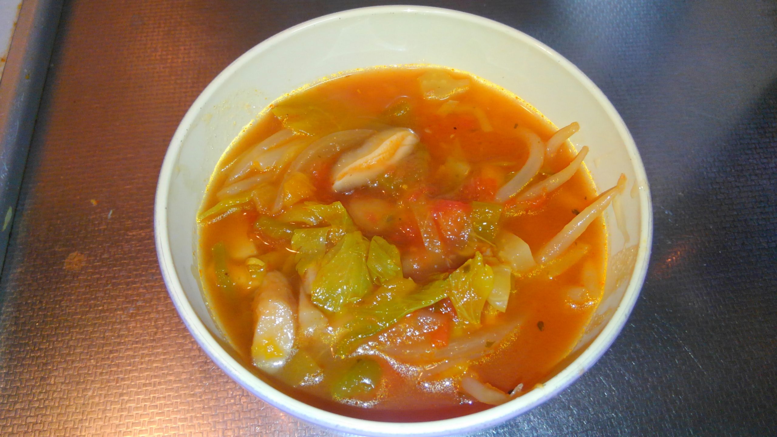 トマト なし 燃焼 スープ 脂肪 飽きない！ダイエットスープの簡単レシピ&味付けの方法【トマトなし・白菜代用など】